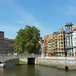 Apartamento céntrico con vistas a la Ría! garage, ideal 2-4