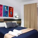 Piso Reformado. 2 Min del Casco Viejo. Con Garaje.