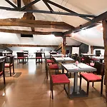 Petit Palace Arana Bilbao
