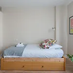 Beltran Apartment By People Rentals