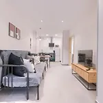 Apartamentos Basarrate Self Check In