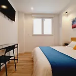 Bilbao Rooms & Kitchen Santutxu