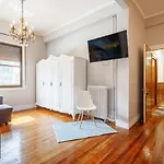 URBAN ROOMS habitaciones con WIFI y smart TV