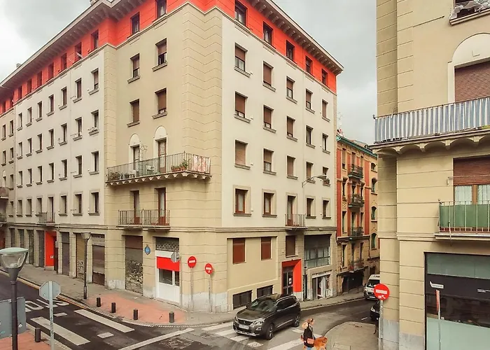 Mirasol apartament en Bilbao la vieja by Urban Hosts