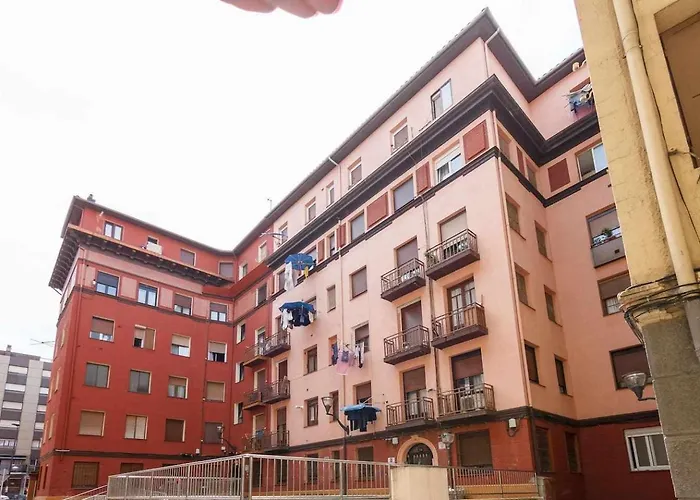 Vivienda Turistica Reformada Con Encanto