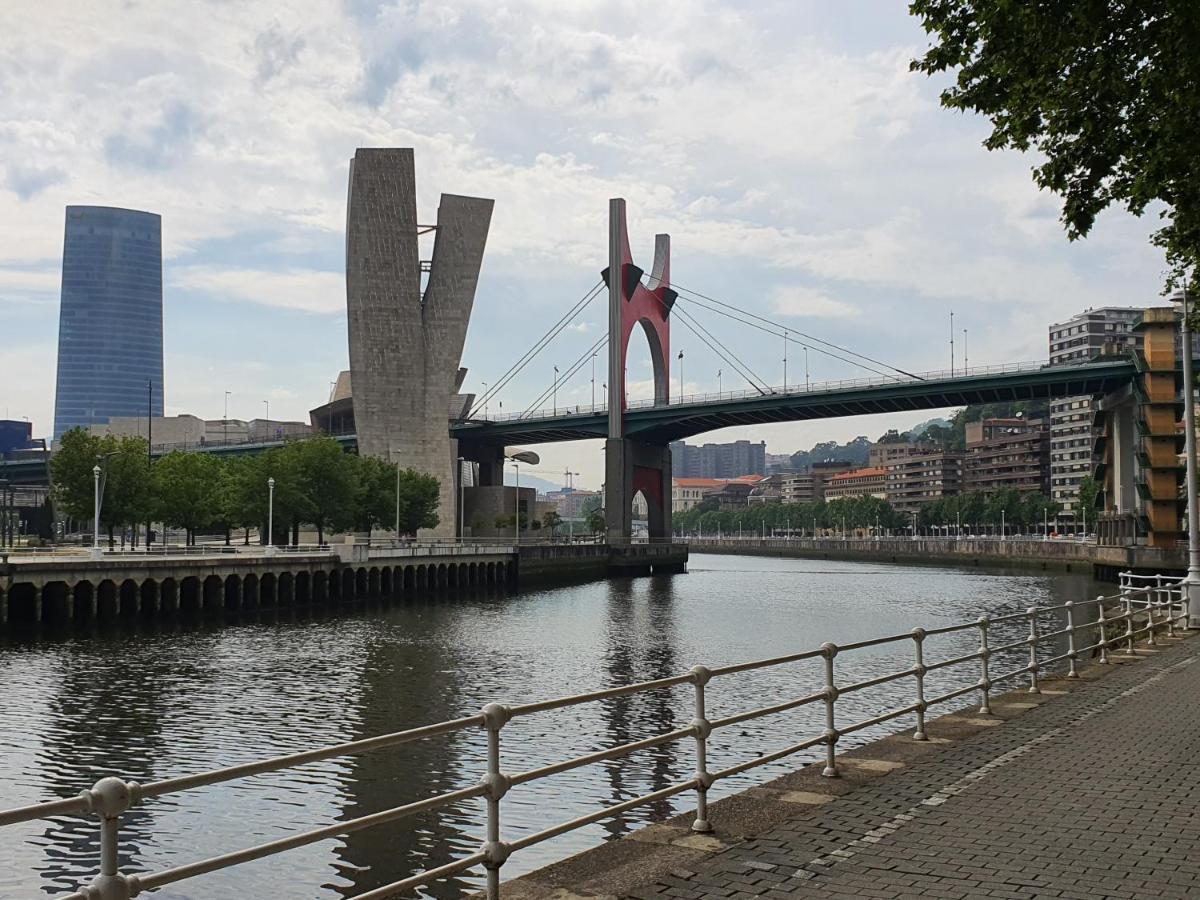 Pensión Cv33 Ostatua Bilbao