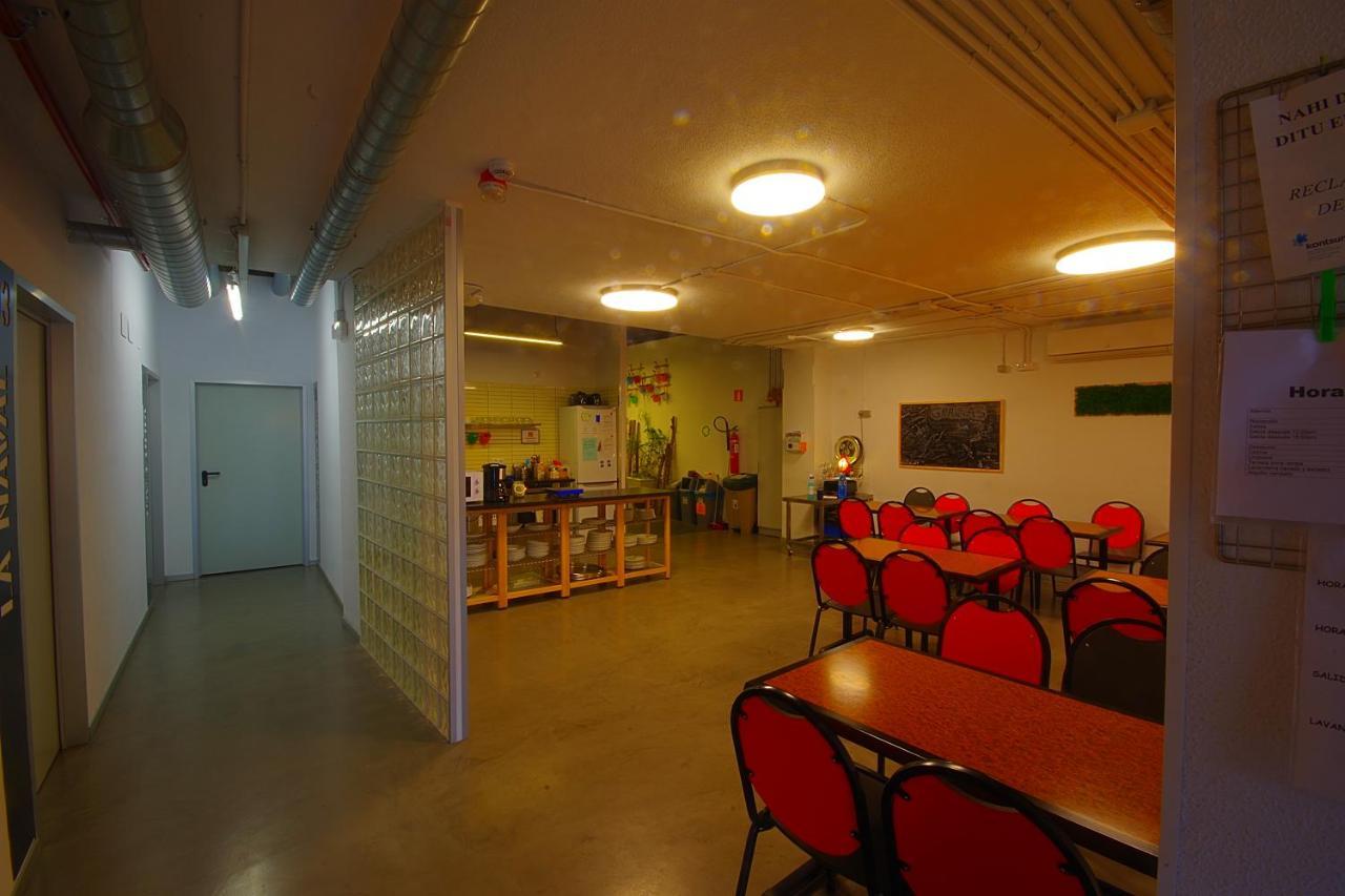 Iron Hostal Bilbao