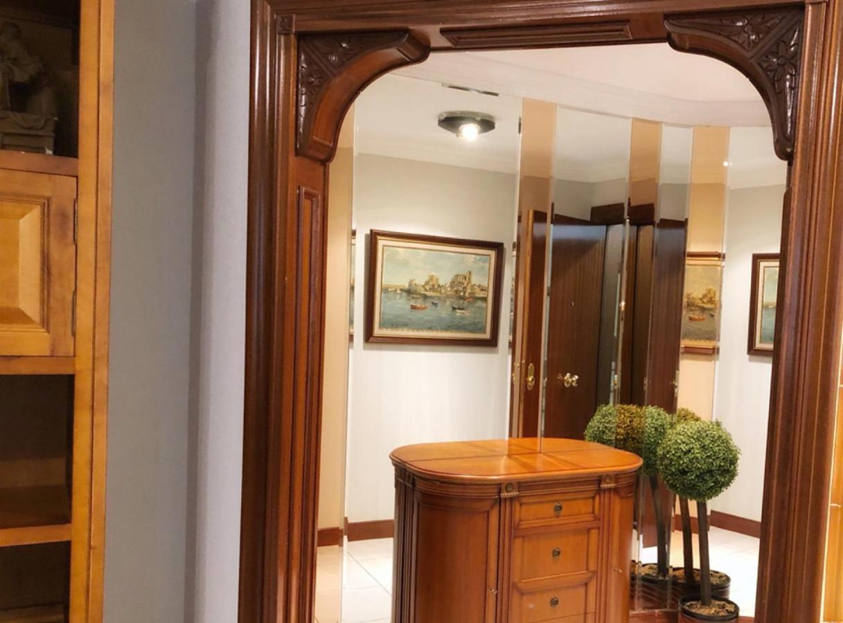 Clasico Y Funcional Vivienda Turistica Centro Apartment