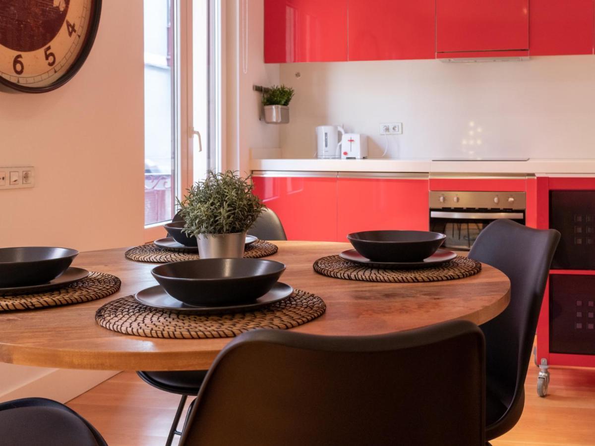 Hall Vi By Aston Apartamento