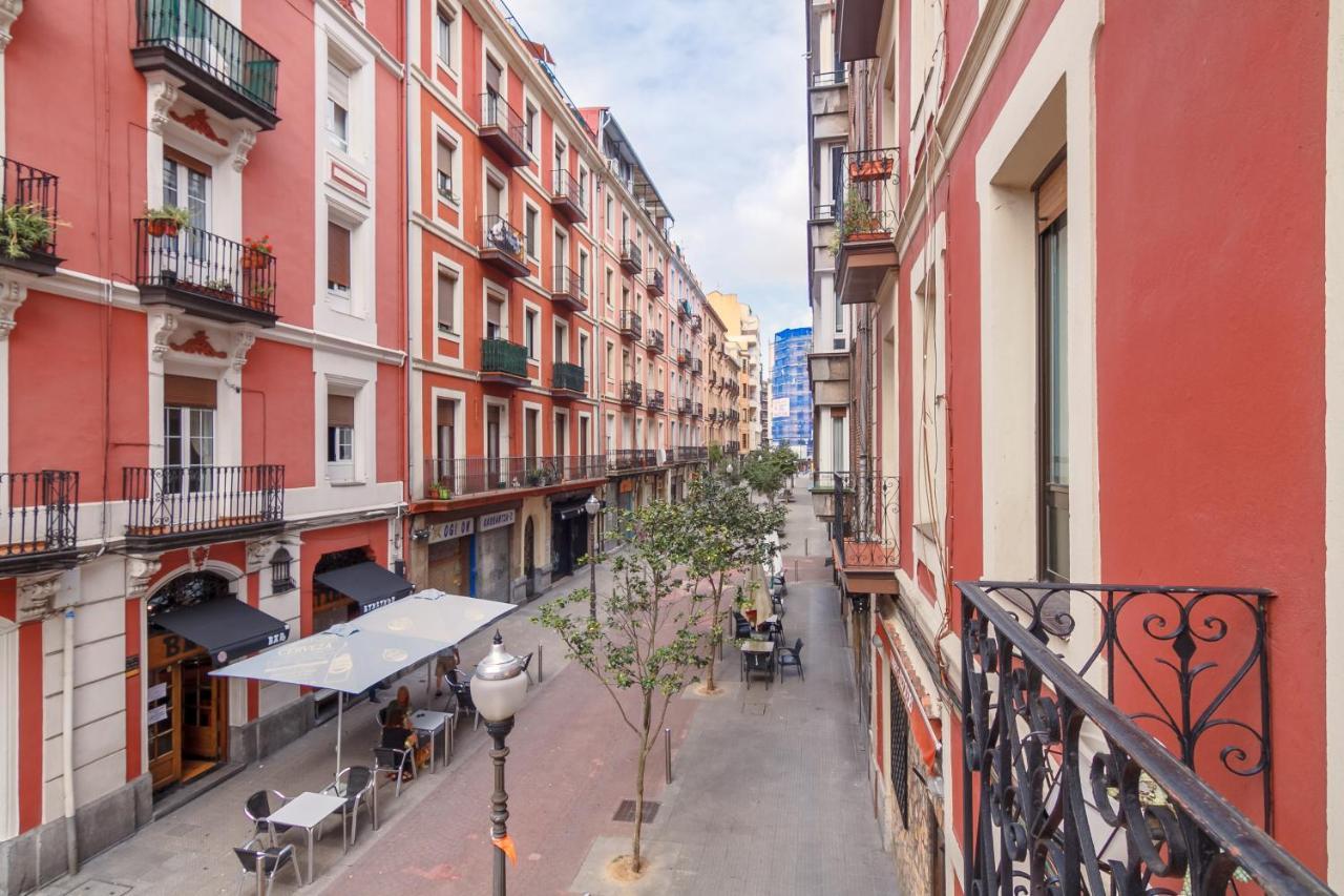 Muy Luminoso A 5 Min Del Centro De Apartamento