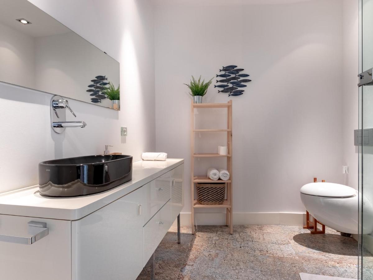 Hall Vi By Aston Apartamento