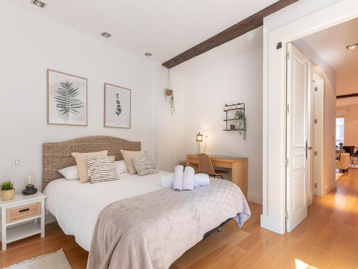 Hall Vi By Aston Apartamento *