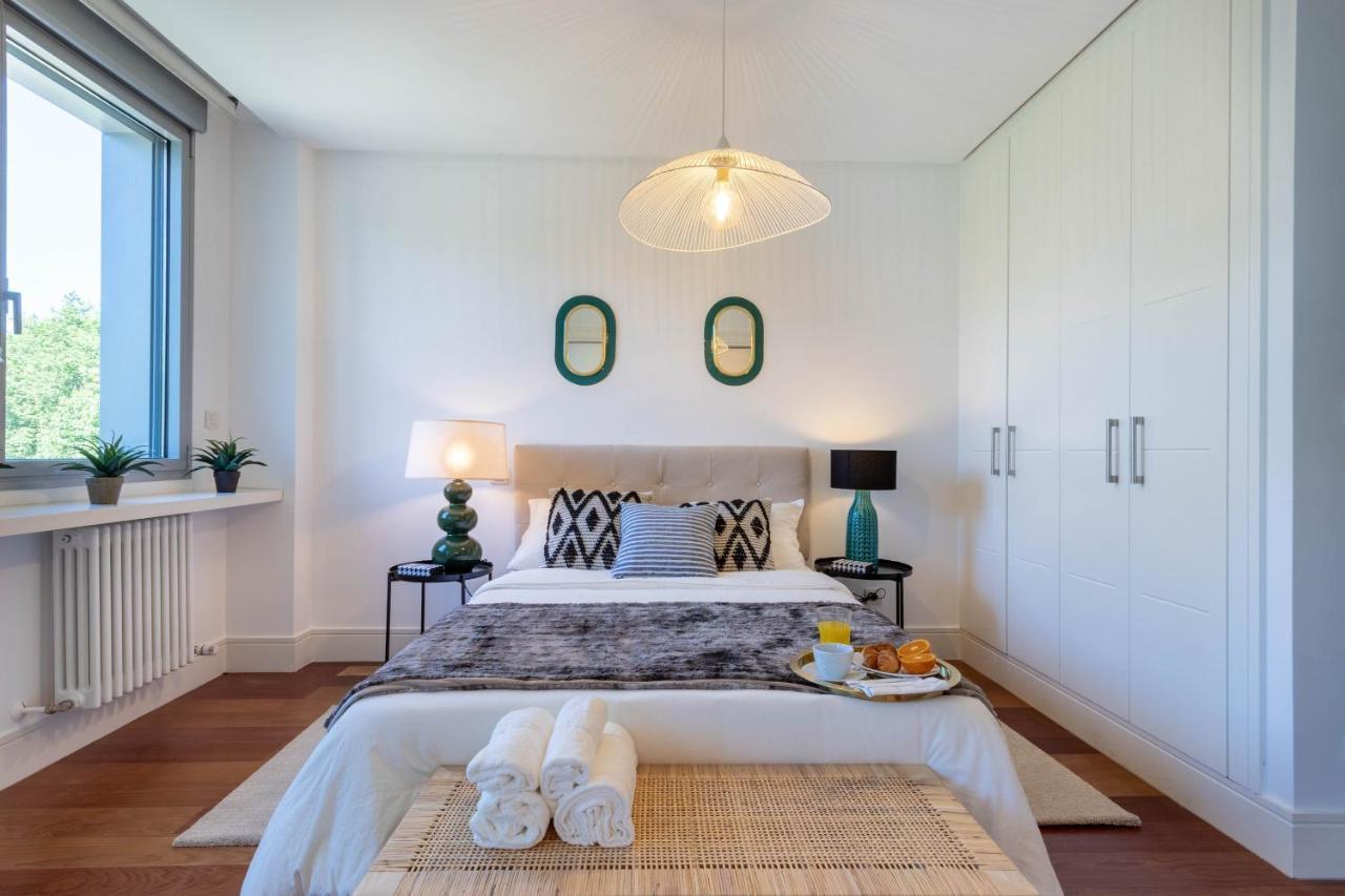 Privileged Views - Guggenheim - Free Parking Apartment *