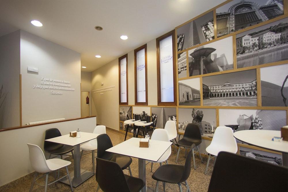 Sirimiri Hotel