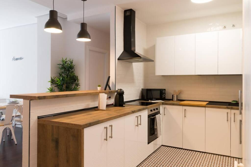 New Station By Staynnapartments Apartamento