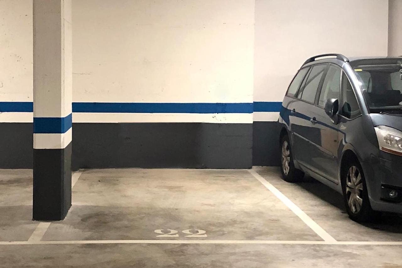Piso Reformado. 2 Min Del Casco Viejo. Con Garaje. * Bilbao