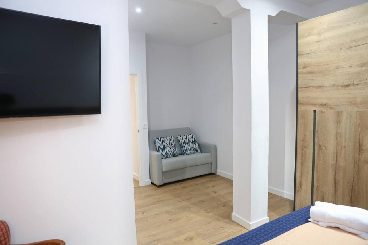 Piso Reformado. 2 Min Del Casco Viejo. Con Garaje. Apartamento