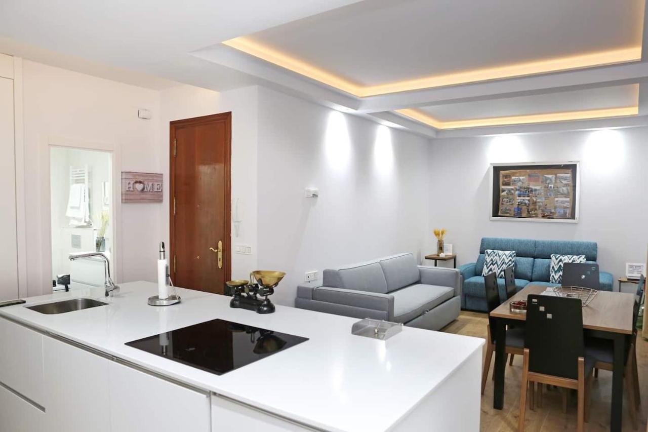 Apartamento Piso Reformado. 2 Min Del Casco Viejo. Con Garaje.