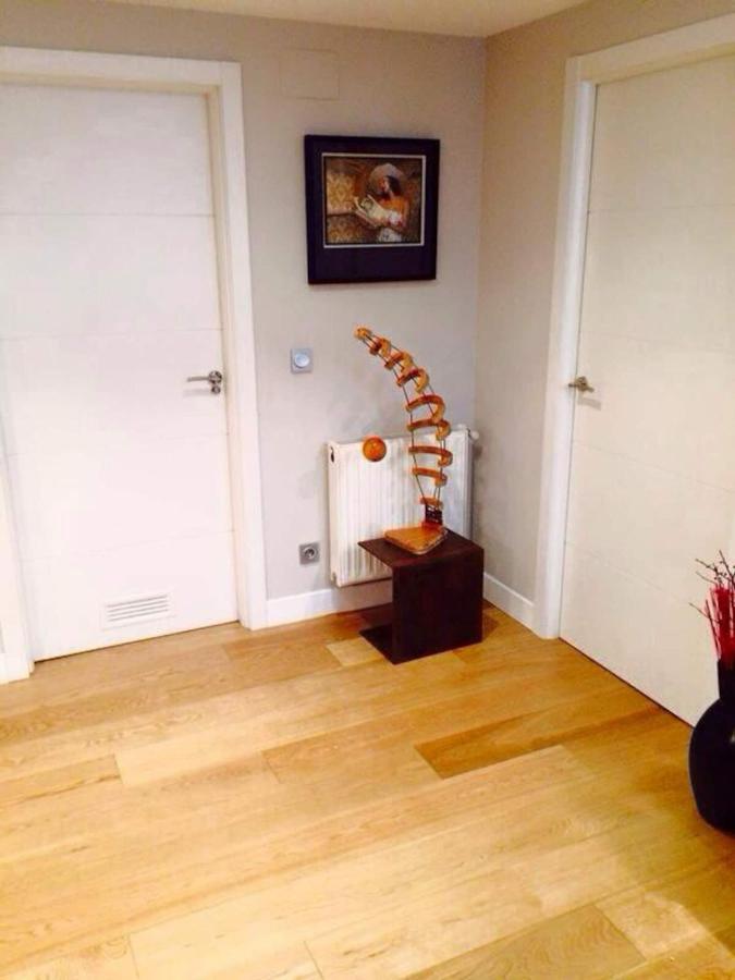 Piso Moderno, Céntrico Y Con Garaje Gratis Apartamento