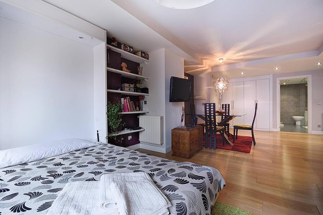 Apartamento Piso Moderno, Céntrico Y Con Garaje Gratis *