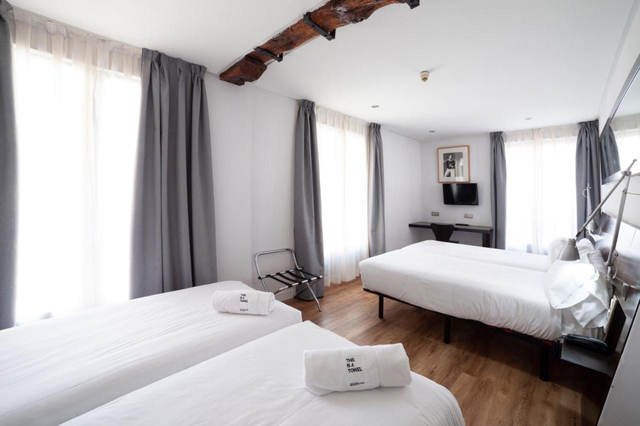 Petit Palace Arana Hotel