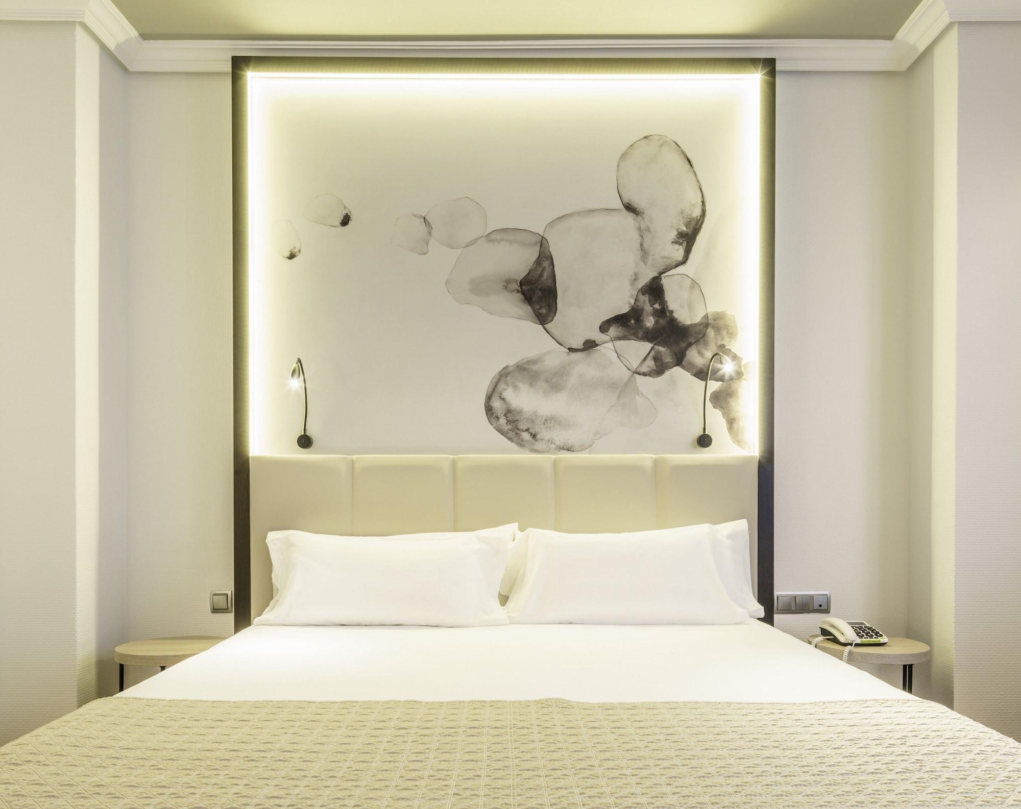 Ilunion Hotel 3*