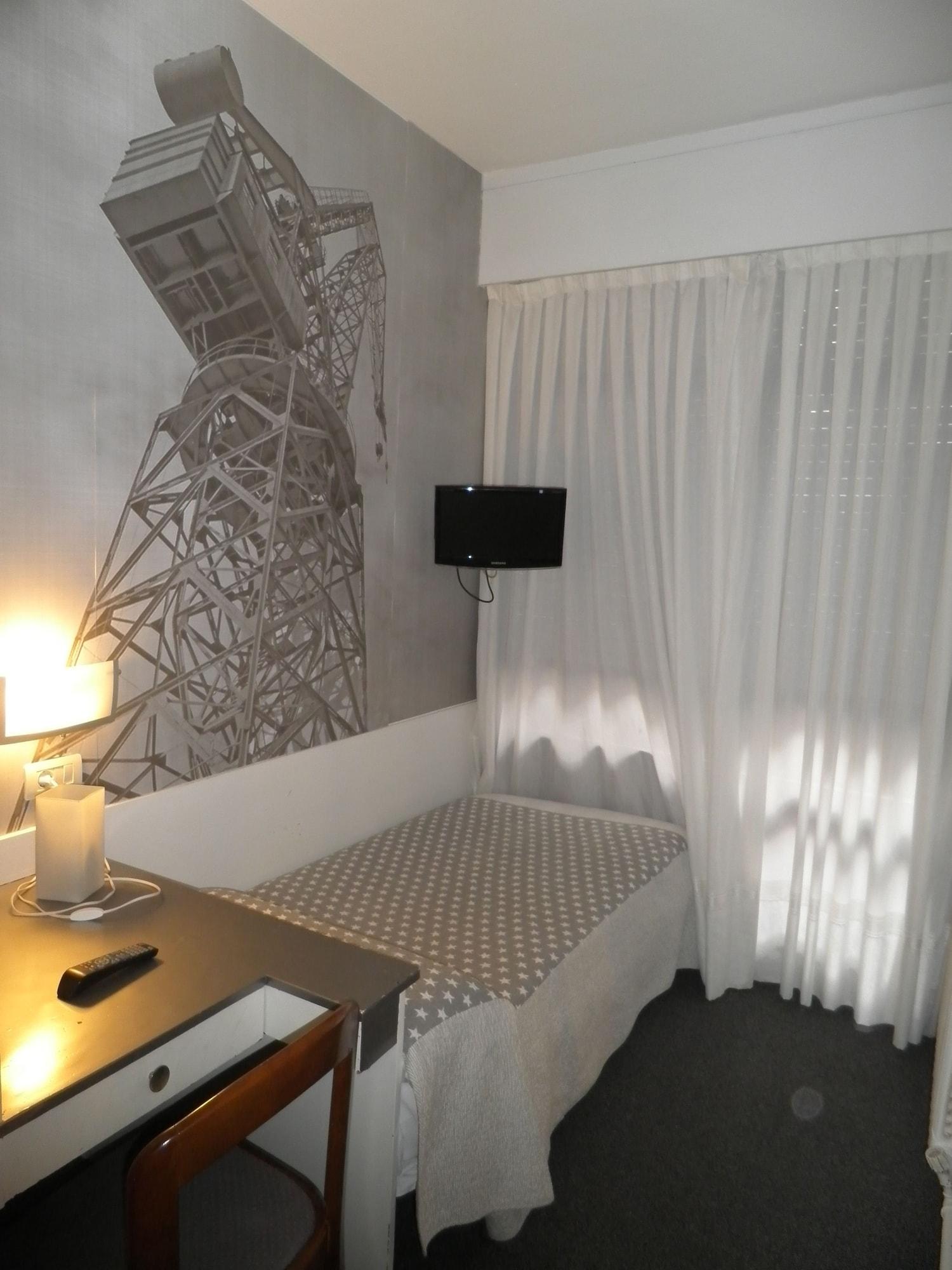 Photo Zabalburu Hotel 2*