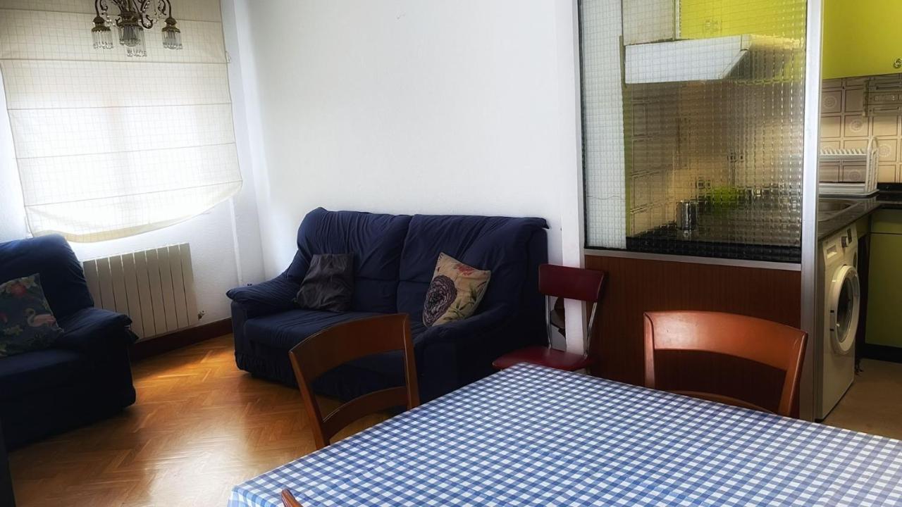 Apartamento 2 habitaciones cerca del centro y WIFI Apartamento