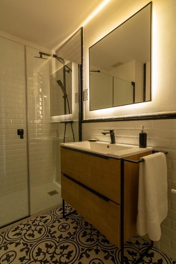 Henao Park De Suites, En Pleno Centro Con Garaje Directo Apartment