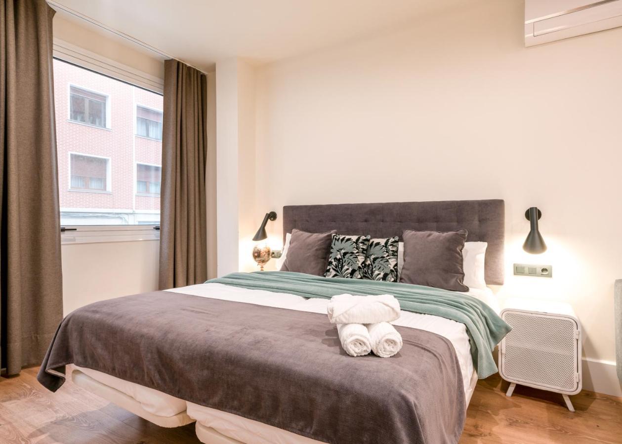 Riverside By Staynn * Bilbao