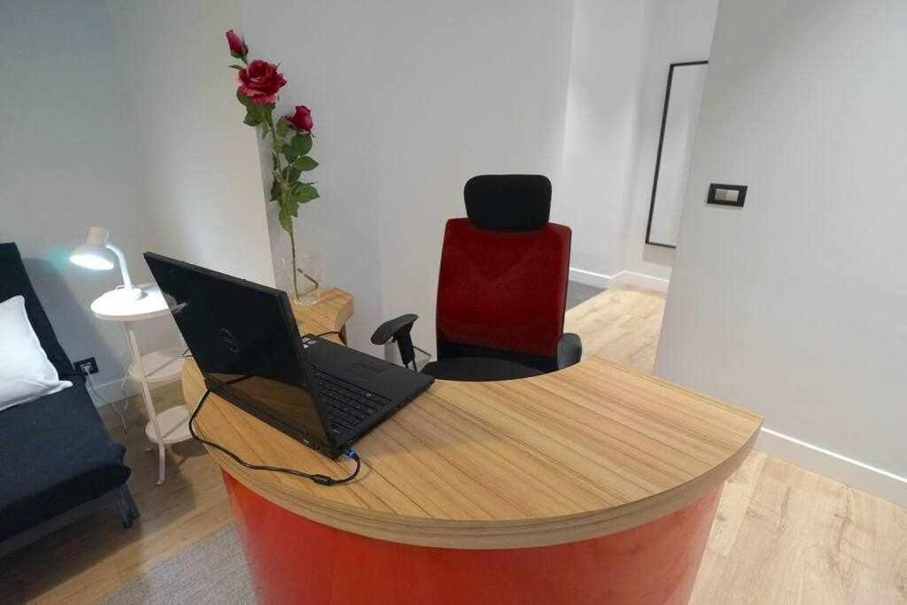 Ciudad Del Mundo Arte Teletrabajo Y Ocio