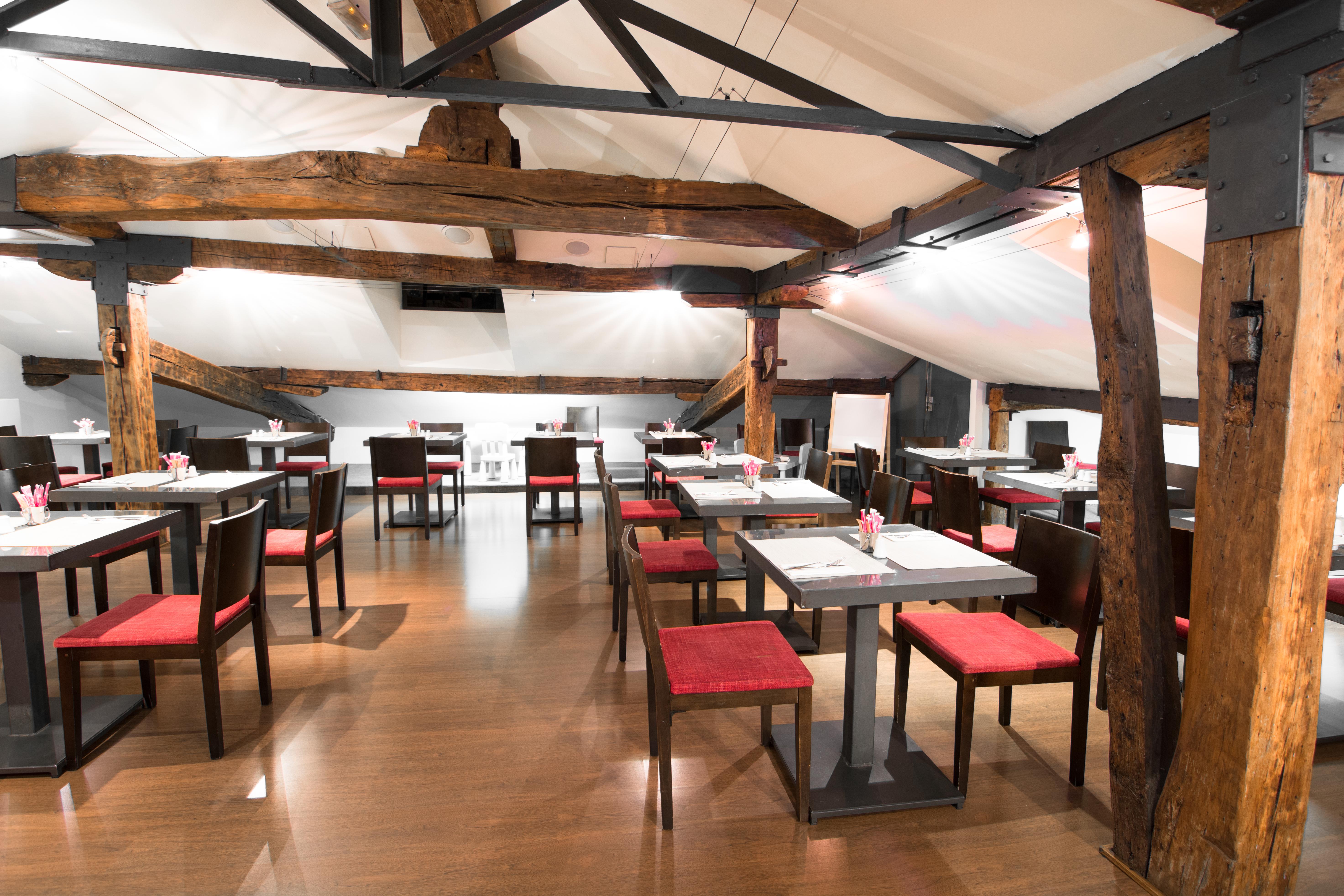 Hotel Petit Palace Arana 3*