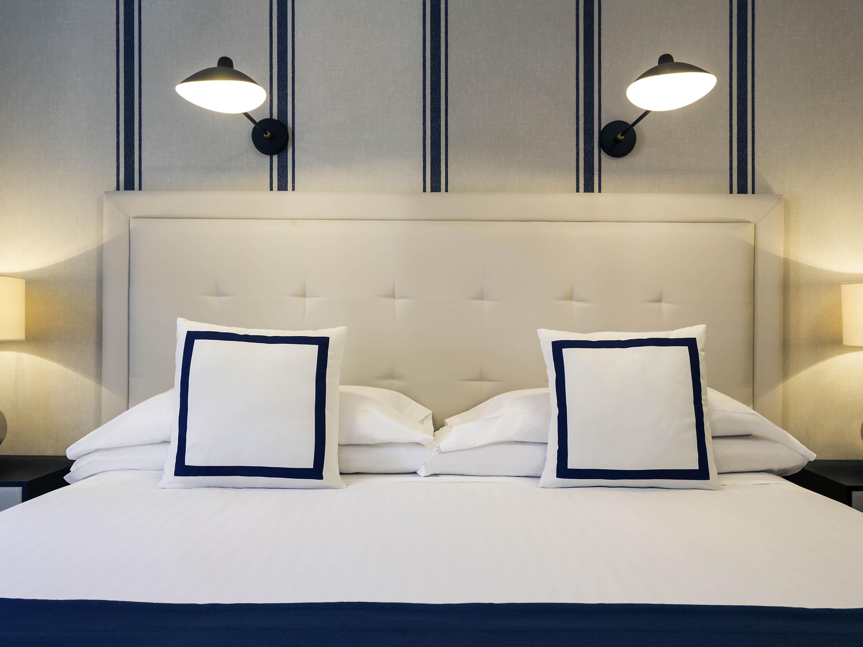 Mercure Jardines De Albia Hotel 4*