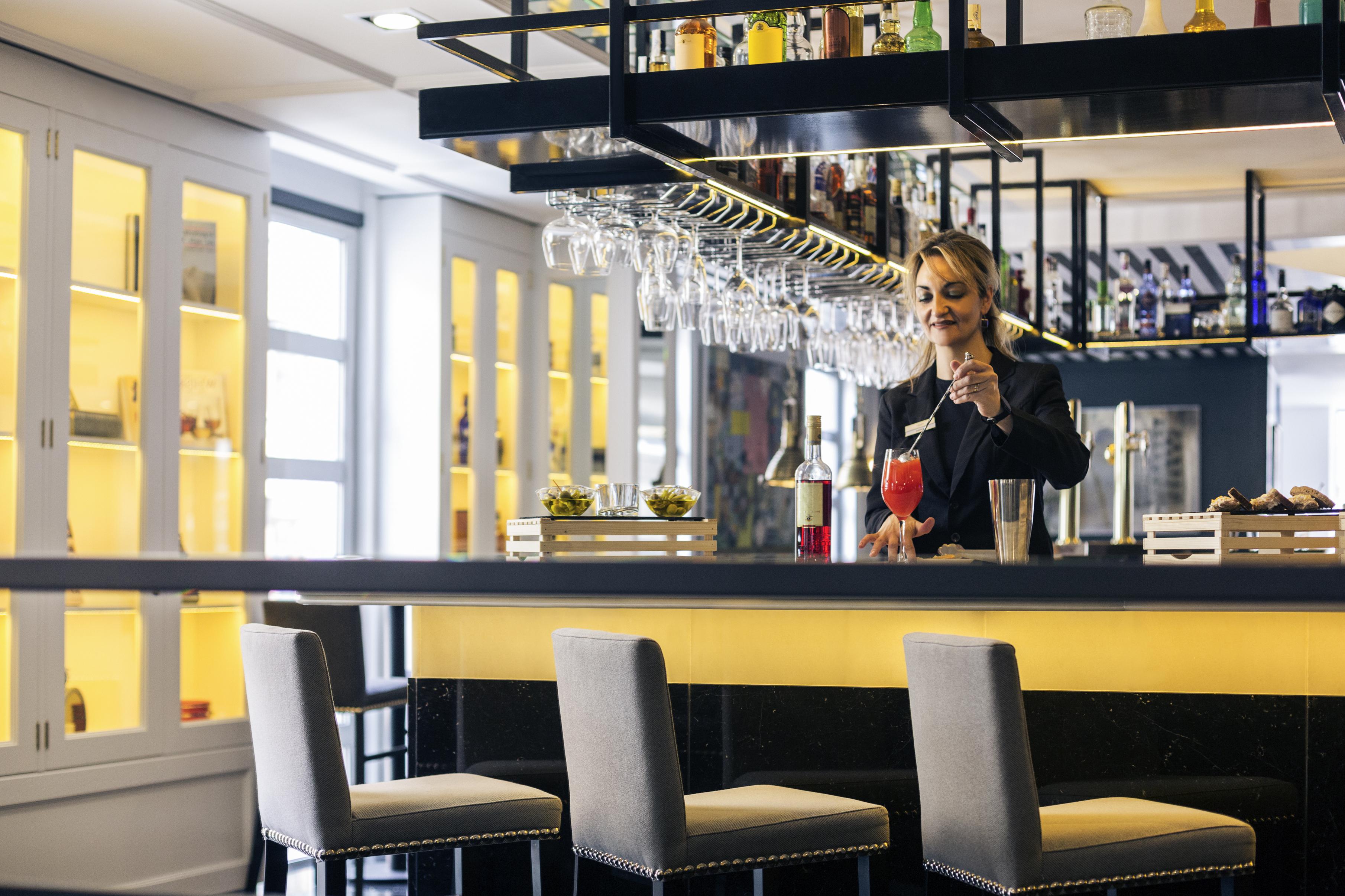 Mercure Jardines De Albia Hotel