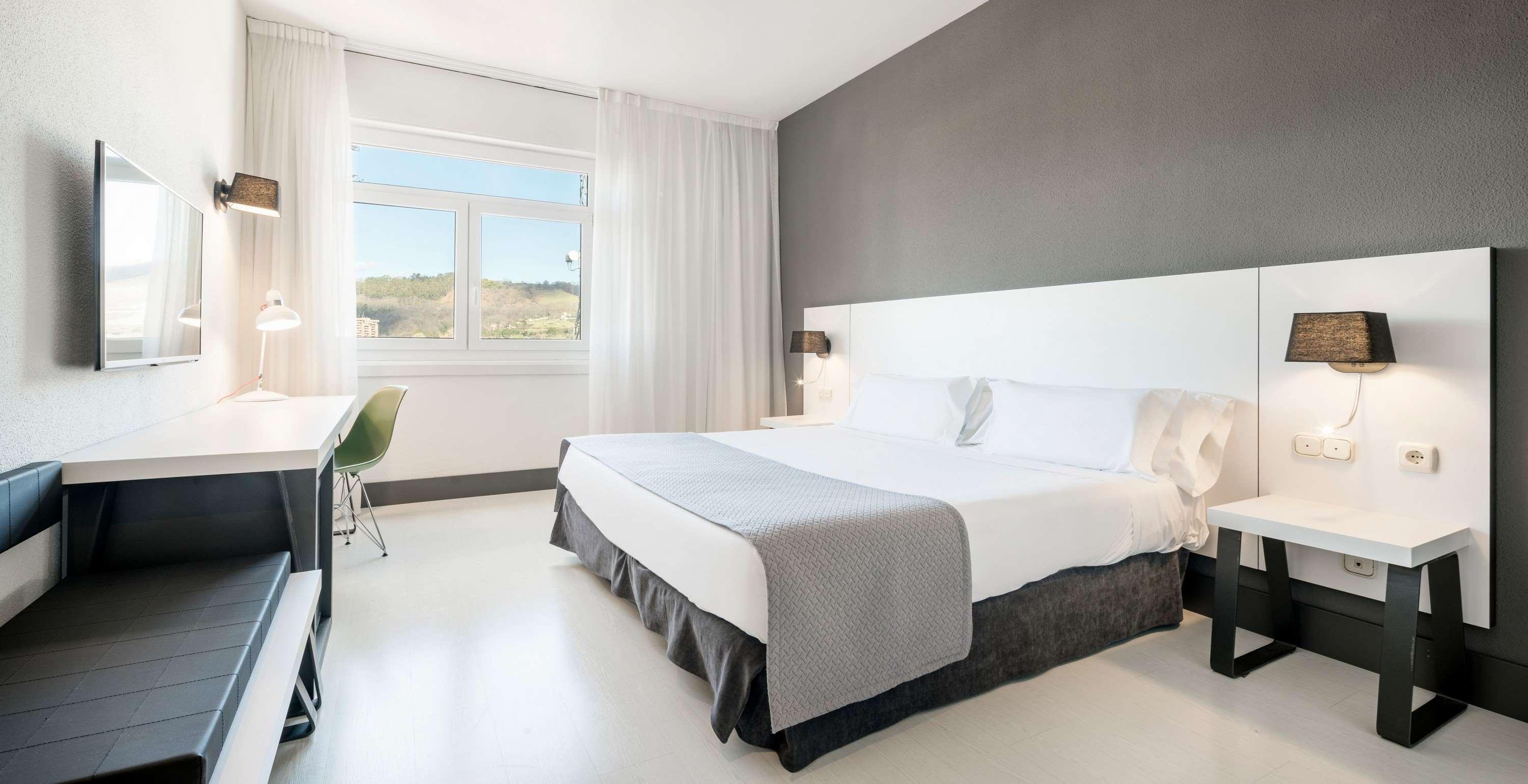 Hotel Ilunion 3*