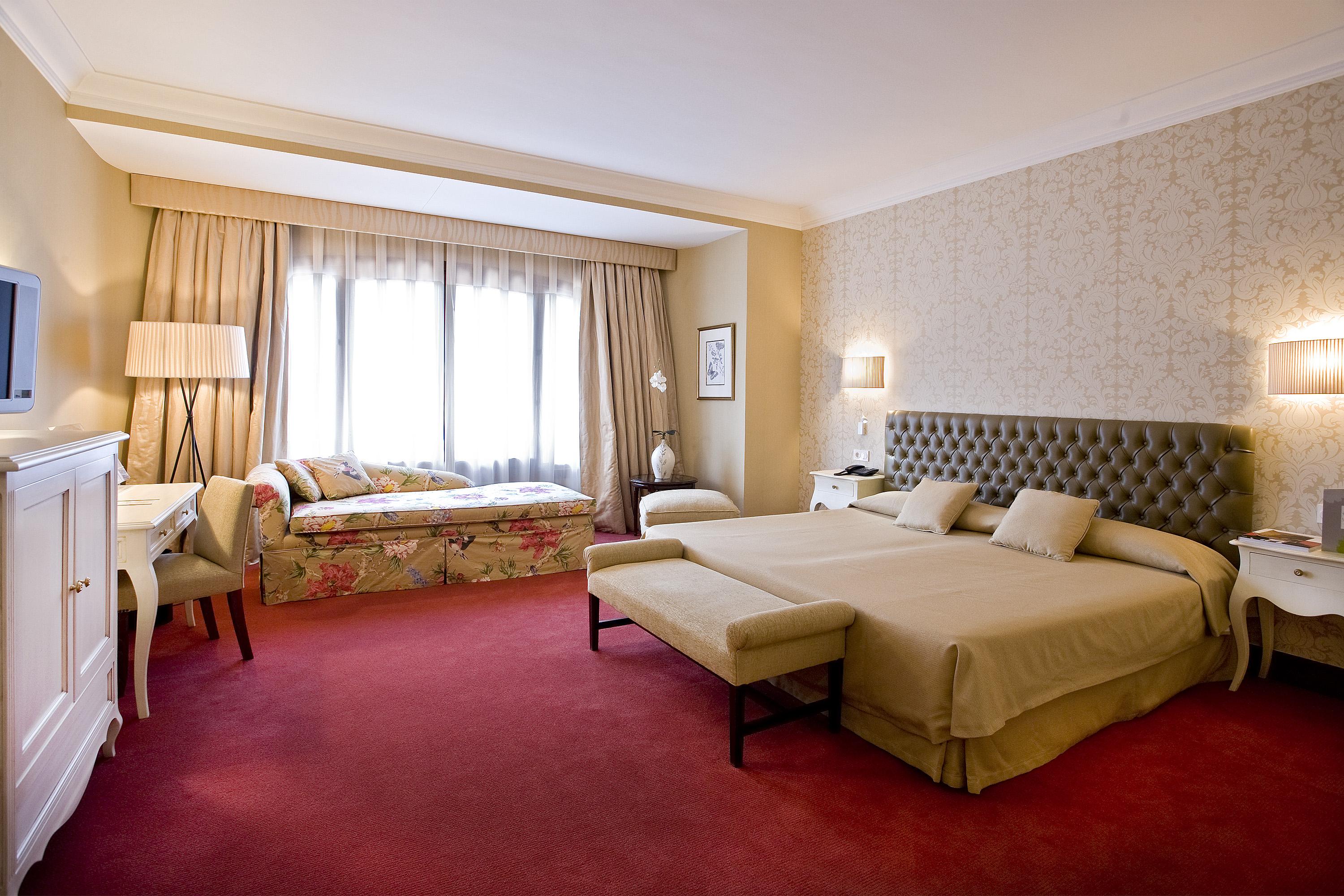 Hotel Carlton 5*
