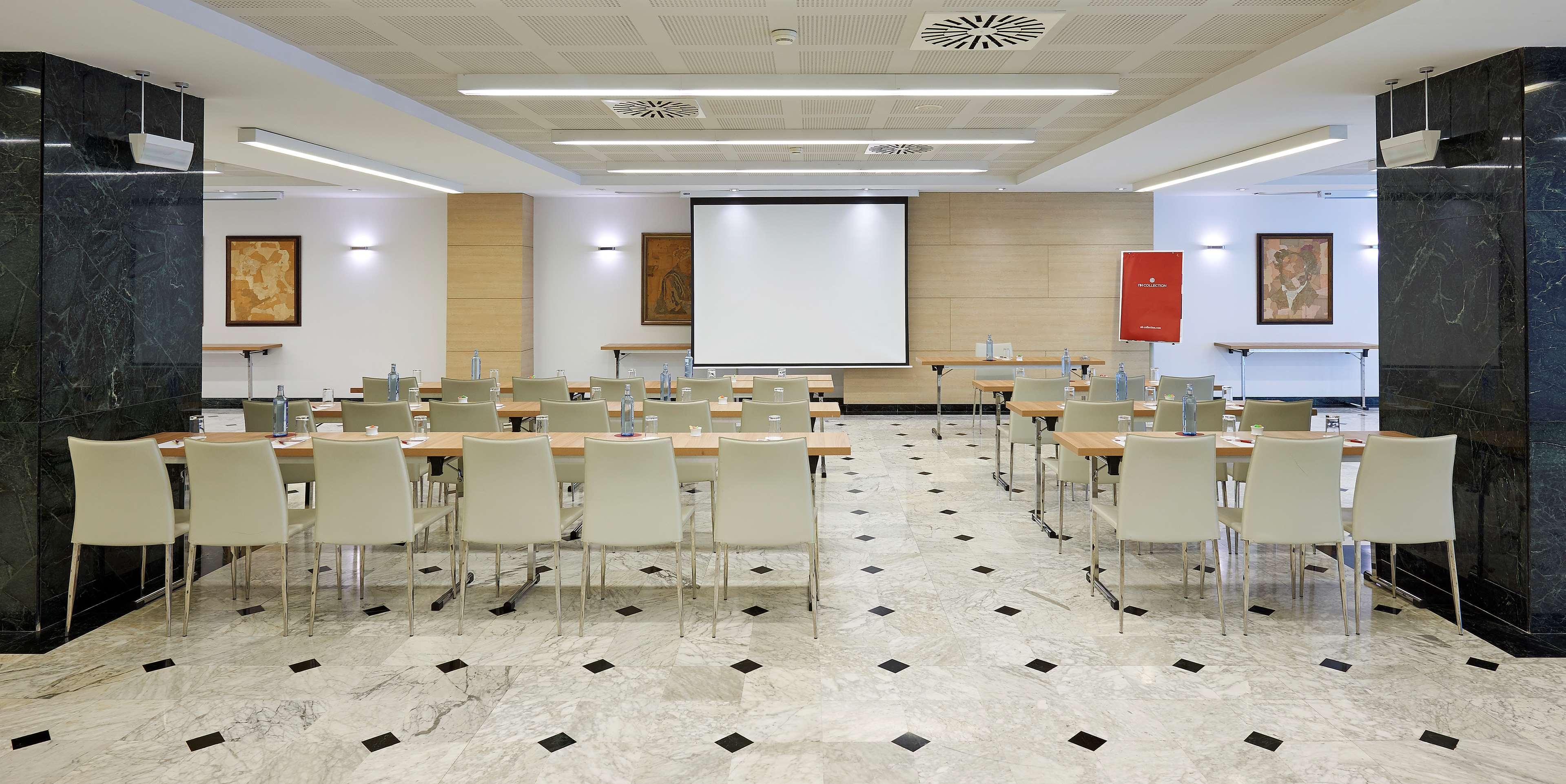 Nh Collection De Hotel 4*
