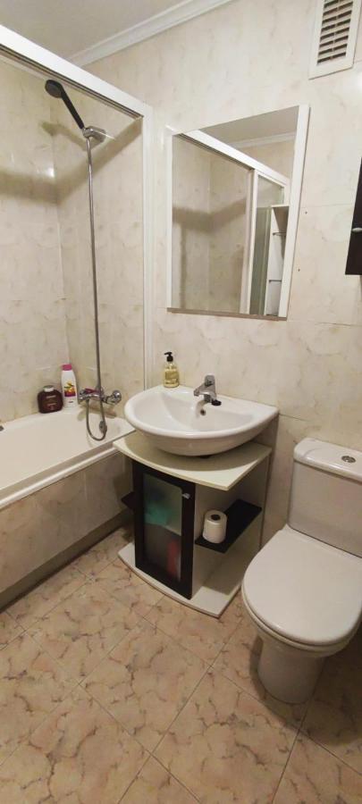 Apartment Nala House, Acogedor,bien Comunicado,aparcamiento Gratis En La Calle *