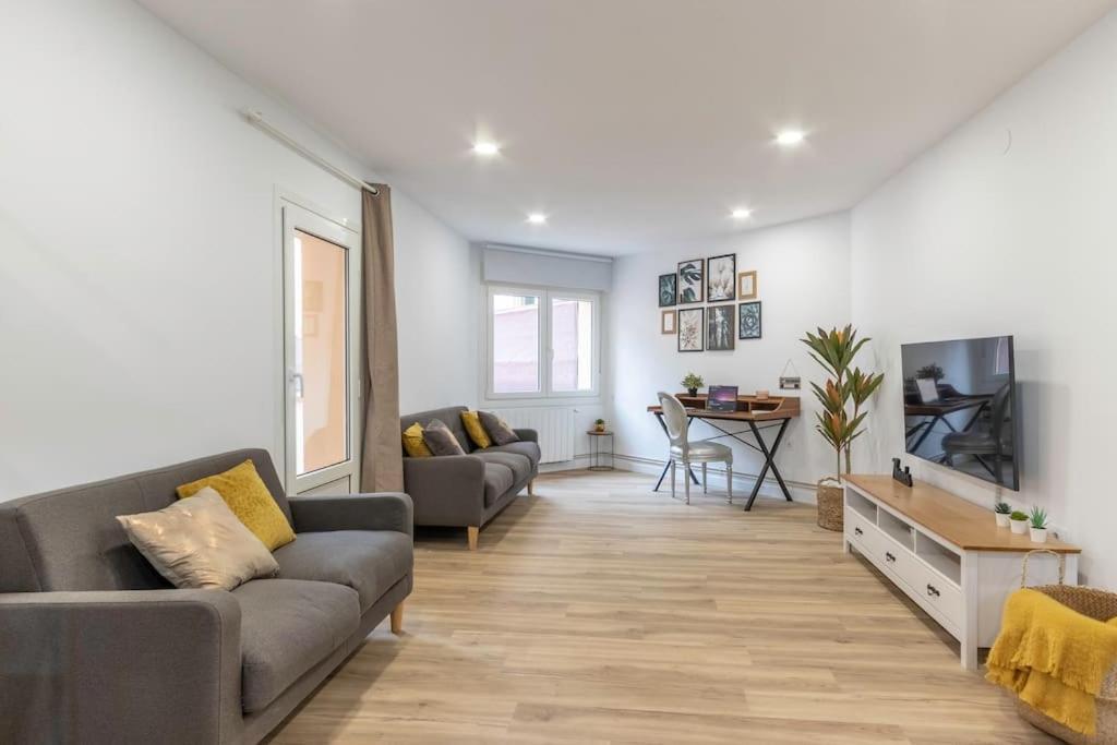 Apartamento In The Old Town With Cool Terrace!! Private Parking *
