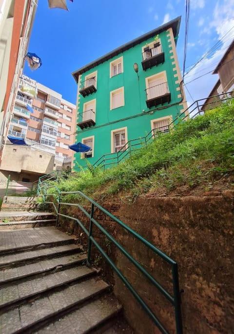 Apartamento La Casita Verde. Metro Cerca Del Casco Viejo Bilbao