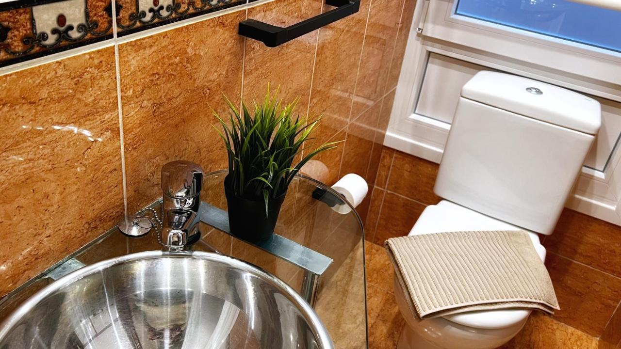 Blas De Otero, Vivienda Turistica Reformada Con Wifi *