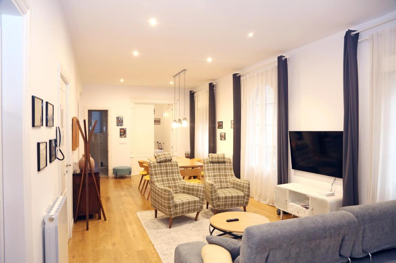 Piso Exclusivo Frente Al Casco Viejo Bilbao