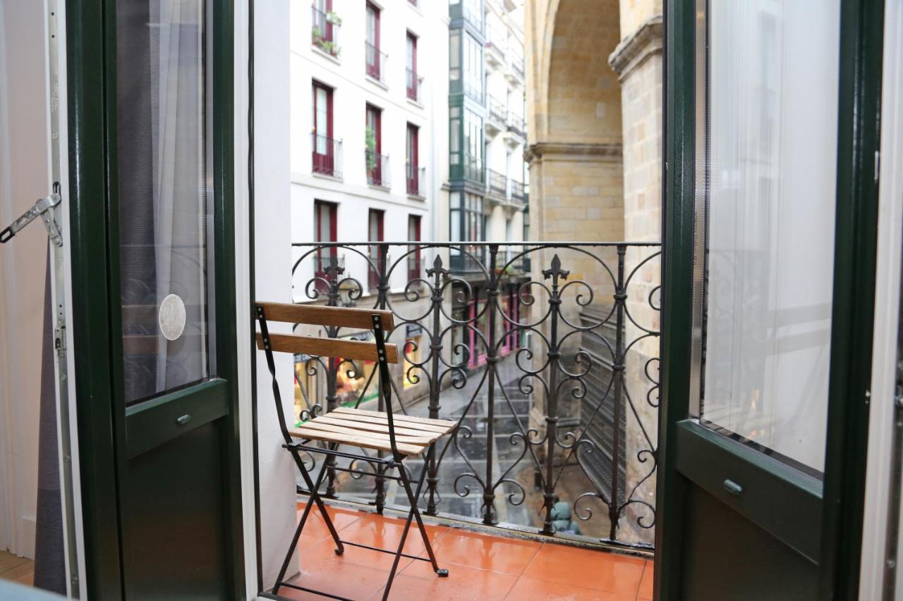 Piso Reformado Frente A La Catedral Apartamento
