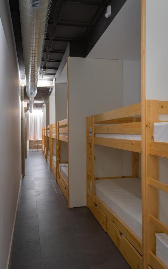Ekoos Hostel, Eko *