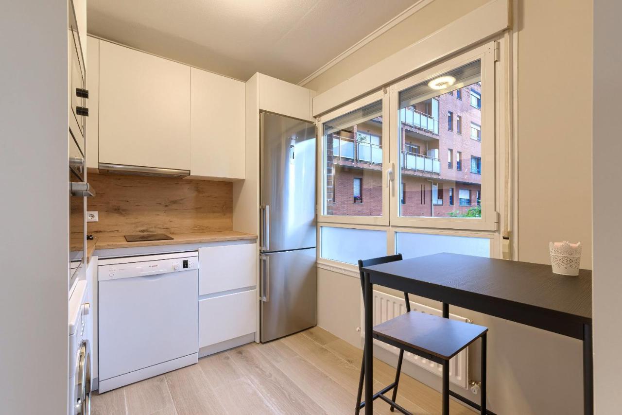 Vivienda Turistica Reformada En Zona Residencial Con Garaje Y Wifi Apartamento Bilbao