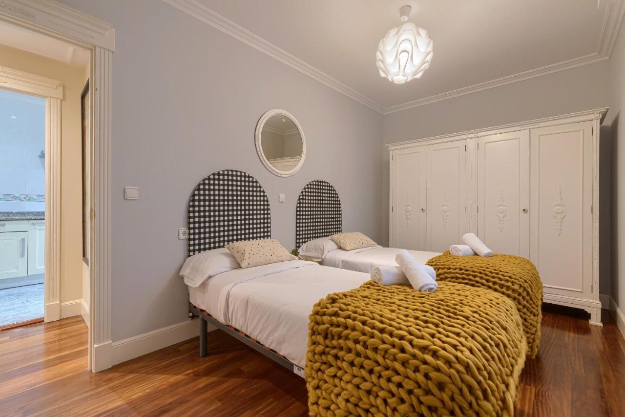 Bailen Reformado Elegante Con Wifi Apartamento *