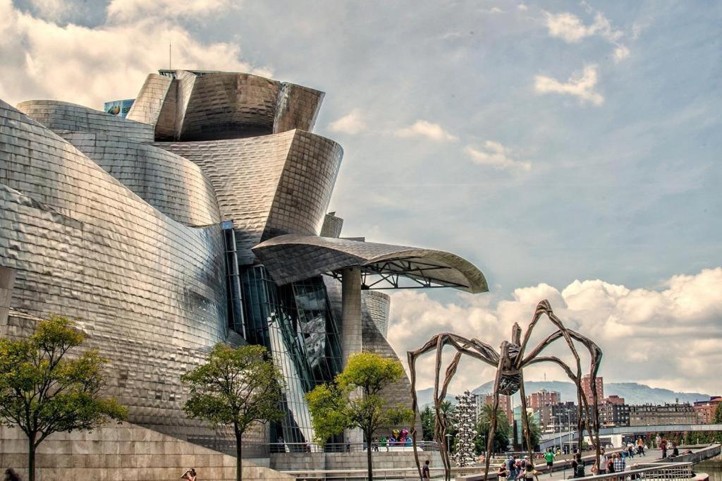 Privada En El Centro De * Bilbao