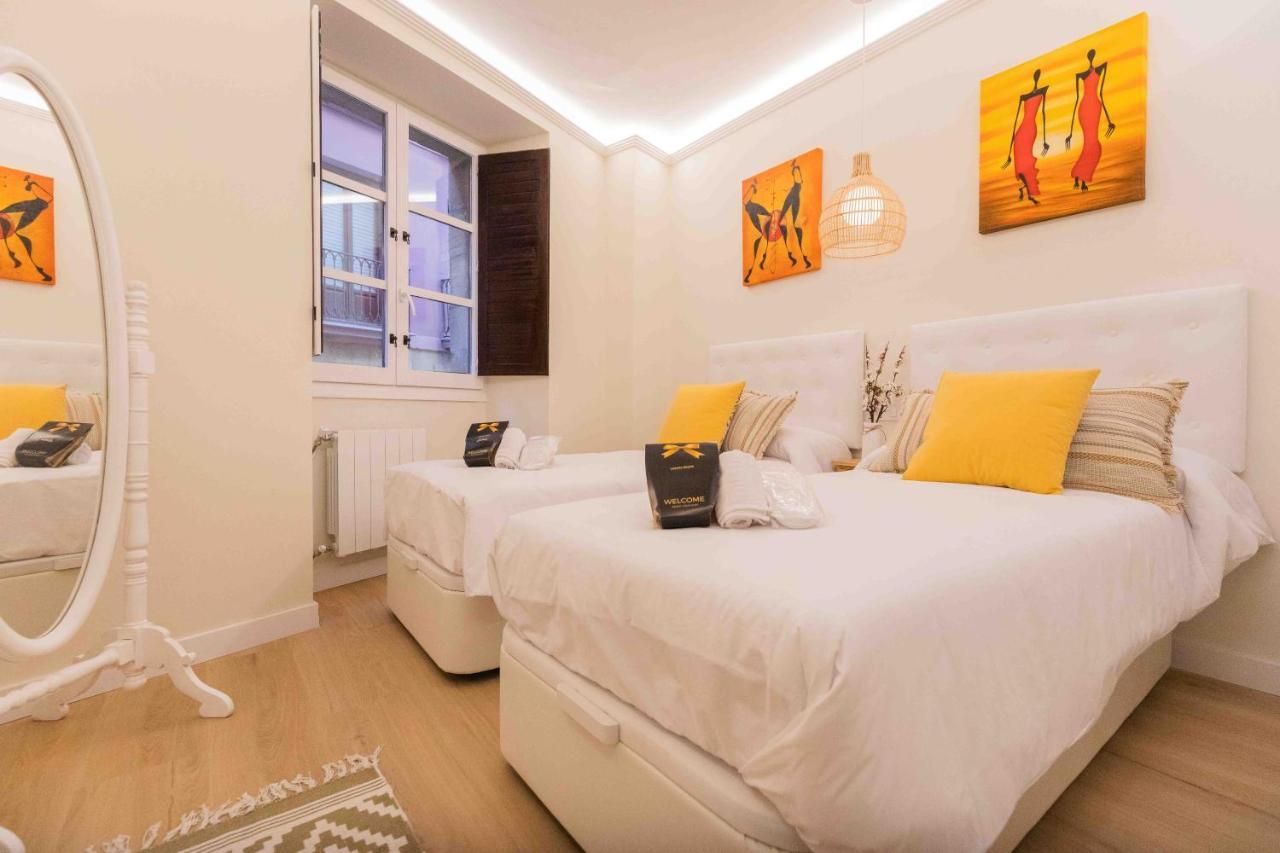 Chic Barrena Old Town Apartment *