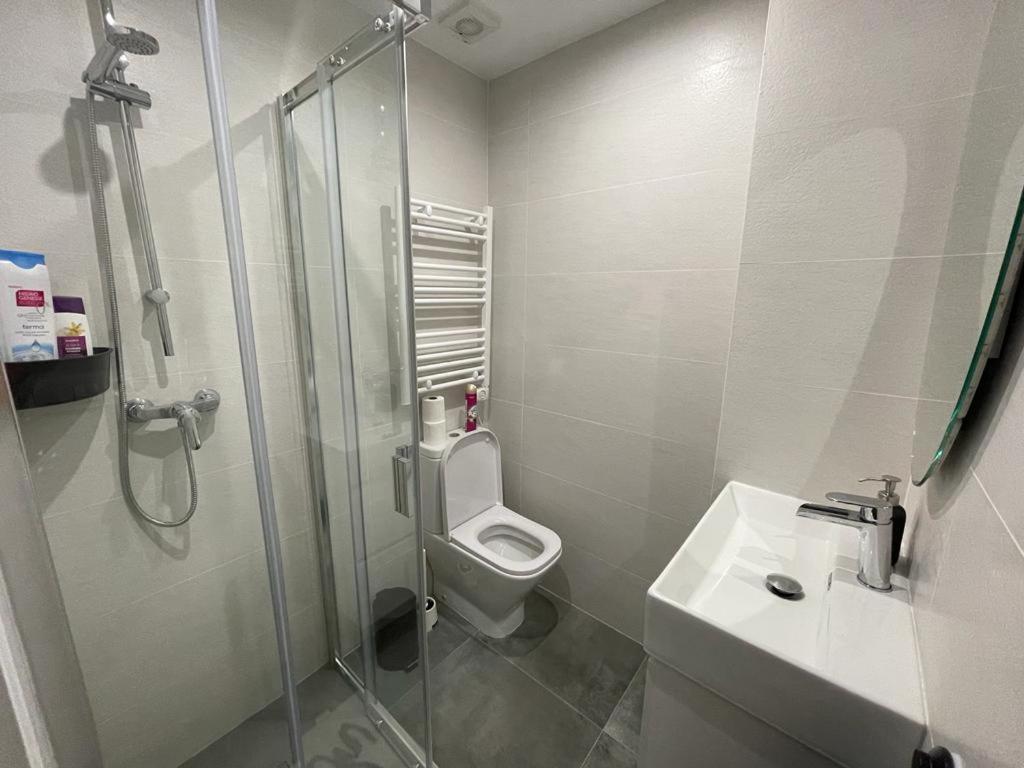 Habitación en casa particular Privada En El Centro De Bilbao