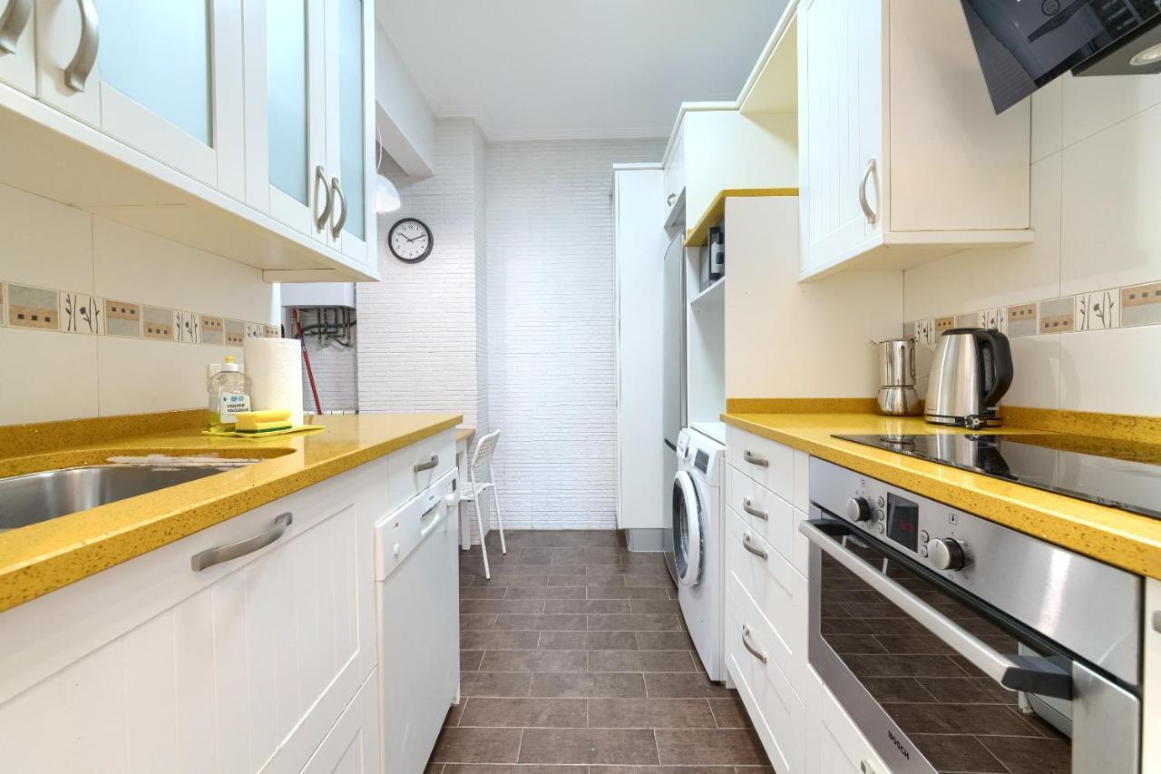 Iturribide Hogar Moderno Junto Al Metro * Bilbao